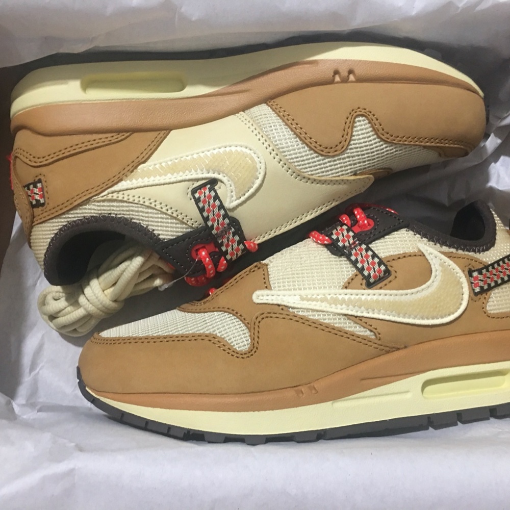 Nike Air Max 1 Travis Scott Cactus Jack Wheat Lemon Drop Mens Size 4.5